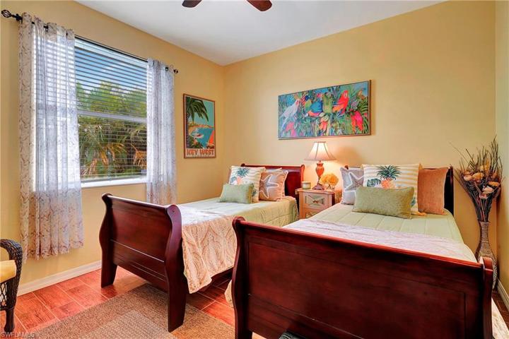 2003 SW 17th PL, CAPE CORAL FL 33991