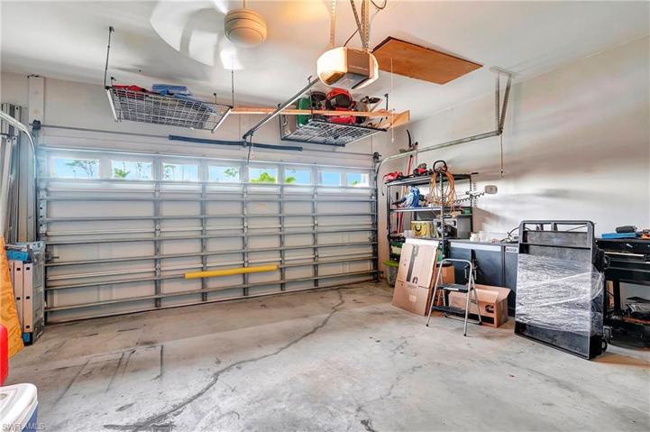 2003 SW 17th PL, CAPE CORAL FL 33991