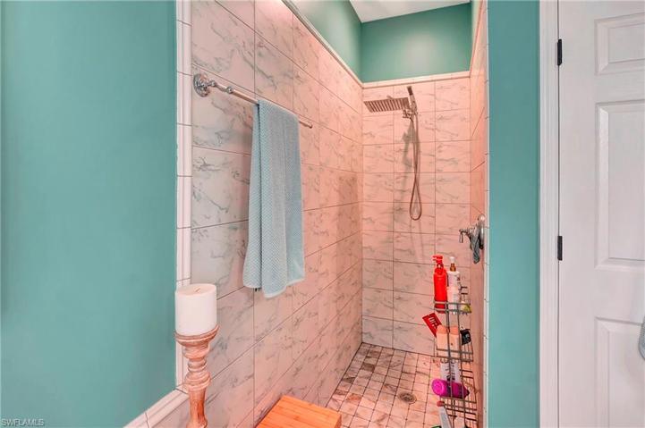 2003 SW 17th PL, CAPE CORAL FL 33991