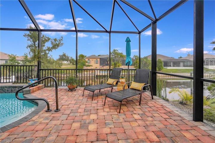 2003 SW 17th PL, CAPE CORAL FL 33991