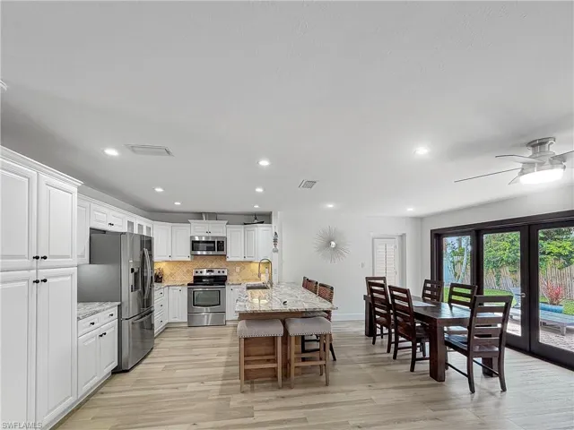 1265 Pompei Ln, Naples, Florida 34103