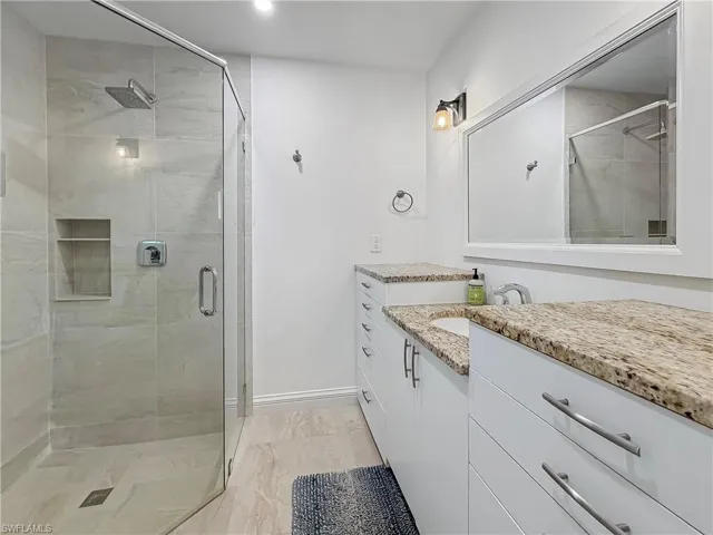 1265 Pompei Ln, Naples, Florida 34103