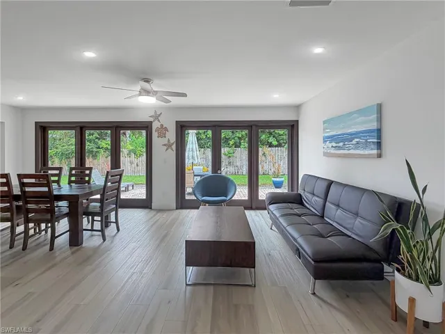 1265 Pompei Ln, Naples, Florida 34103