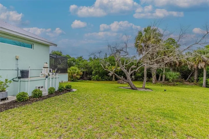 16883 Acapulco Rd, Punta Gorda, Florida 33955