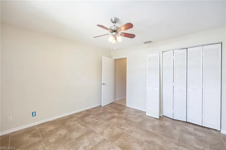 Guest bedroom