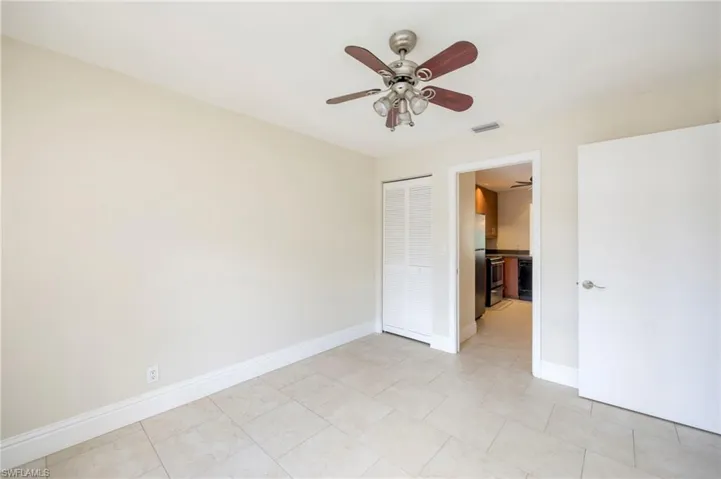 Guest bedroom