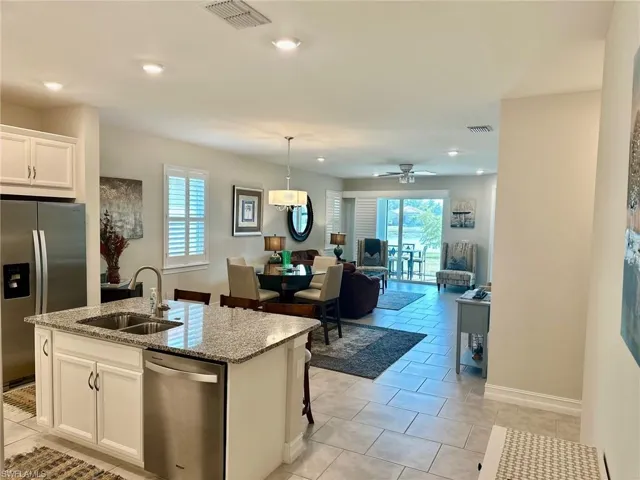 3944 Crosswater Dr, North Fort Myers, Florida 33917