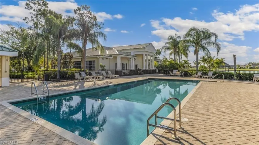 3944 Crosswater Dr, North Fort Myers, Florida 33917