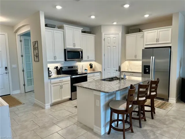 3944 Crosswater Dr, North Fort Myers, Florida 33917
