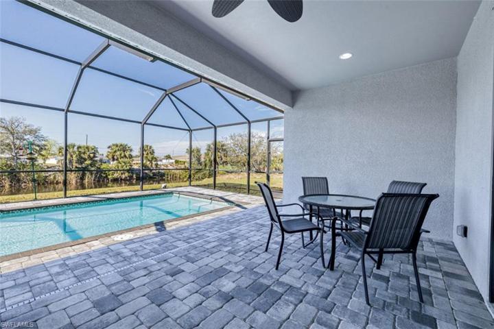 spacious lanai