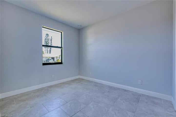 3428 SW 8th PL, CAPE CORAL FL 33914