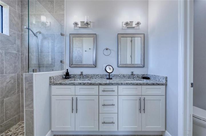3428 SW 8th PL, CAPE CORAL FL 33914