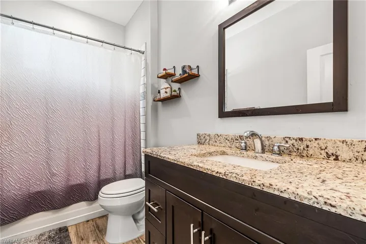 121 SE 45th  ST, Cape Coral, FL 33904