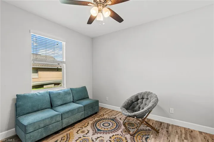 121 SE 45th  ST, Cape Coral, FL 33904