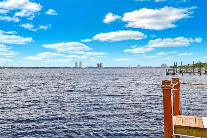 Mighty Caloosahatchee River with amazing view of downtown views.