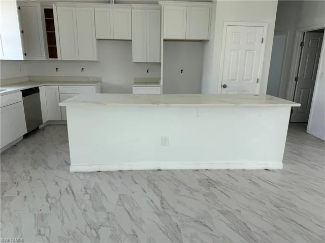 10658  Rainsville  ST, Port Charlotte, FL 33981