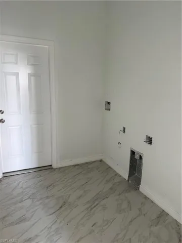 10658  Rainsville  ST, Port Charlotte, FL 33981