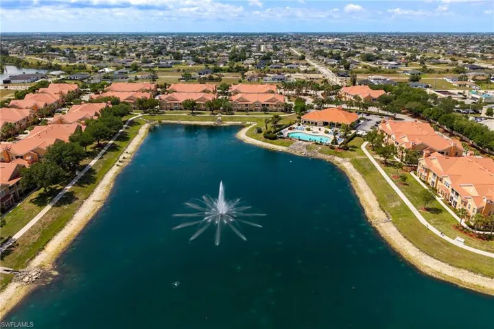 1848 Concordia Lake Cir 901, Cape Coral, Florida 33909