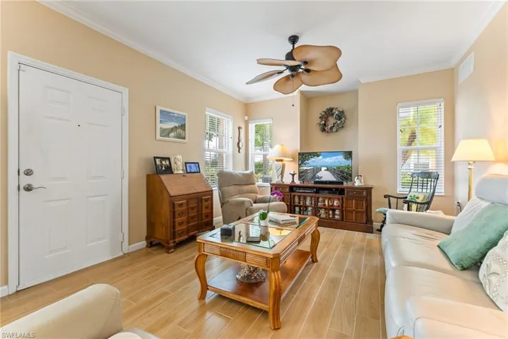 1848 Concordia Lake Cir 901, Cape Coral, Florida 33909