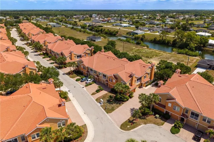 1848 Concordia Lake Cir 901, Cape Coral, Florida 33909