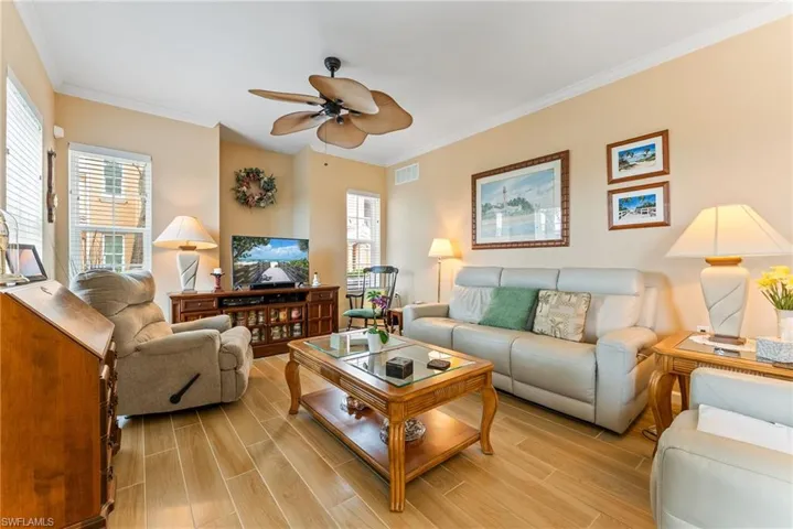 1848 Concordia Lake Cir 901, Cape Coral, Florida 33909