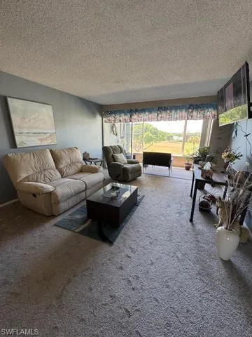 6102 Augusta Dr # 305, Fort Myers, Florida 33907