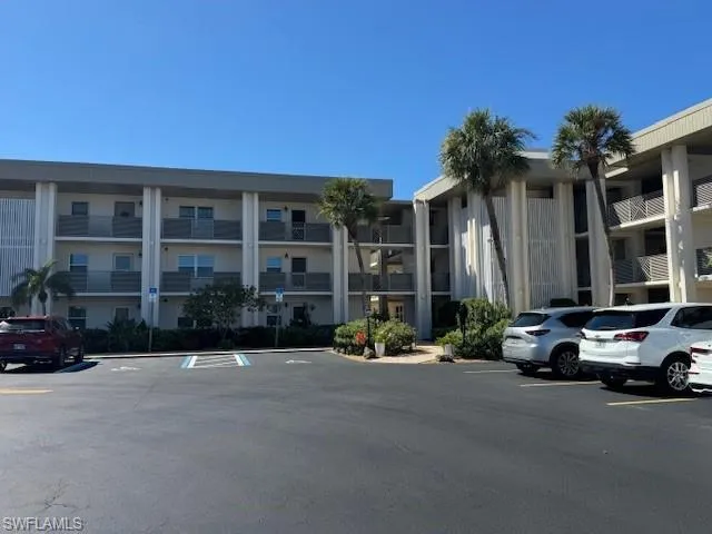 6102 Augusta Dr # 305, Fort Myers, Florida 33907
