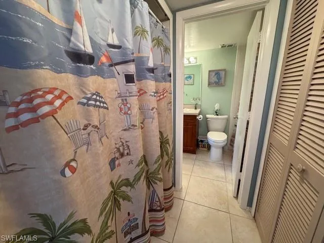 6102 Augusta Dr # 305, Fort Myers, Florida 33907