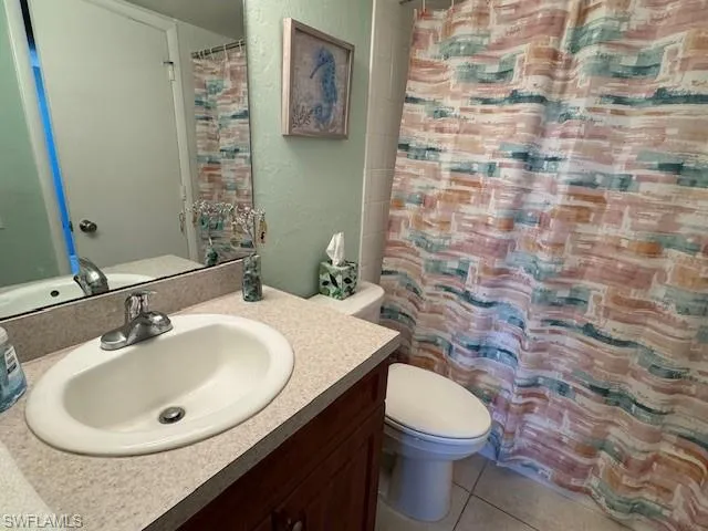 6102 Augusta Dr # 305, Fort Myers, Florida 33907
