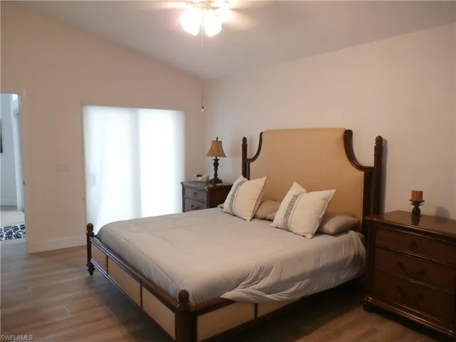 16252 Kelly Woods Dr, Fort Myers, Florida 33908