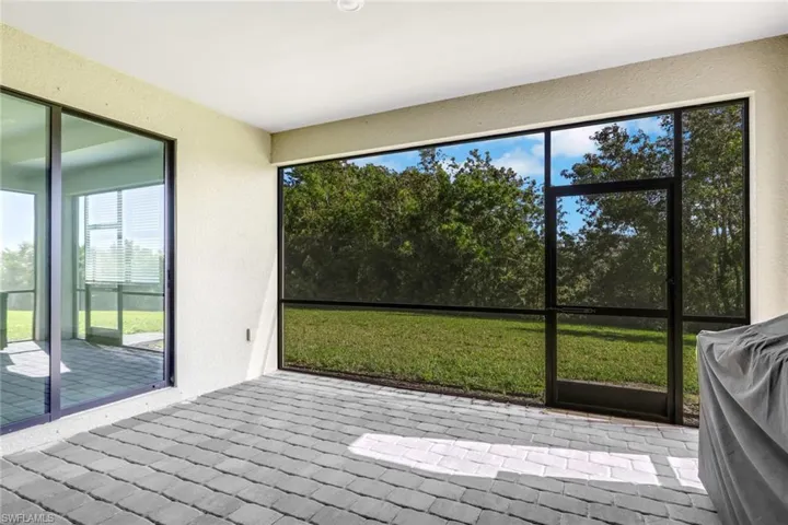1801 Hagen Ct, Naples, Florida 34120