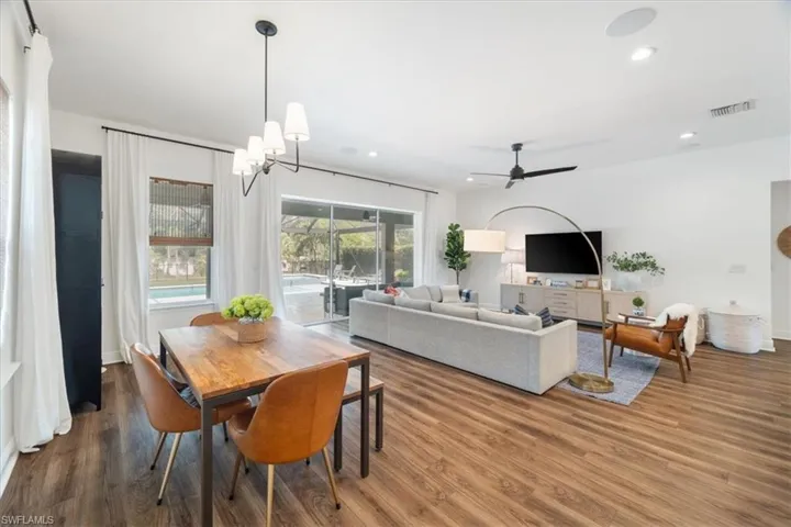 3524  Pilot  CIR, Naples, FL 34120