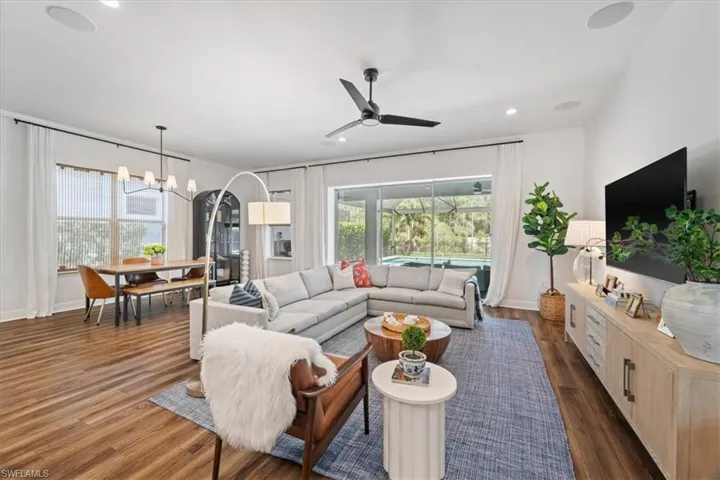 3524  Pilot  CIR, Naples, FL 34120