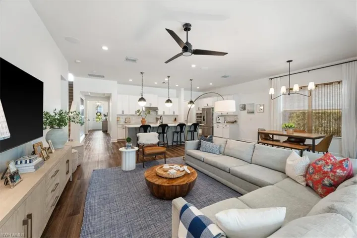 3524  Pilot  CIR, Naples, FL 34120