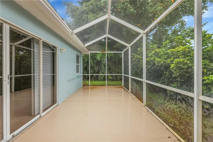 22203 Seashore Cir, Estero, Florida 33928