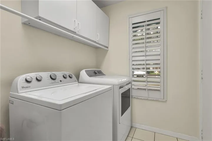 22203 Seashore Cir, Estero, Florida 33928