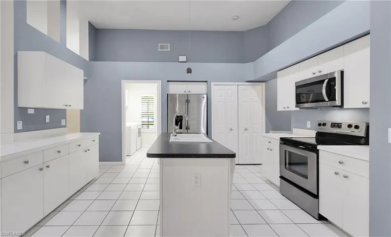 22203 Seashore Cir, Estero, Florida 33928