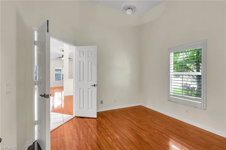 22203 Seashore Cir, Estero, Florida 33928