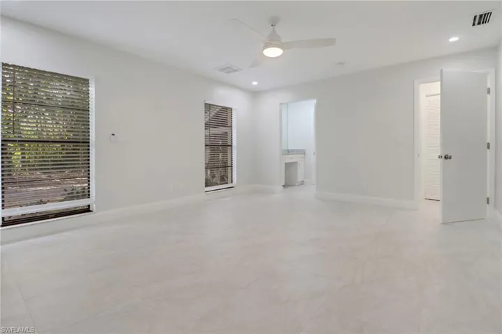 710  25th NW ST, Naples, FL 34120