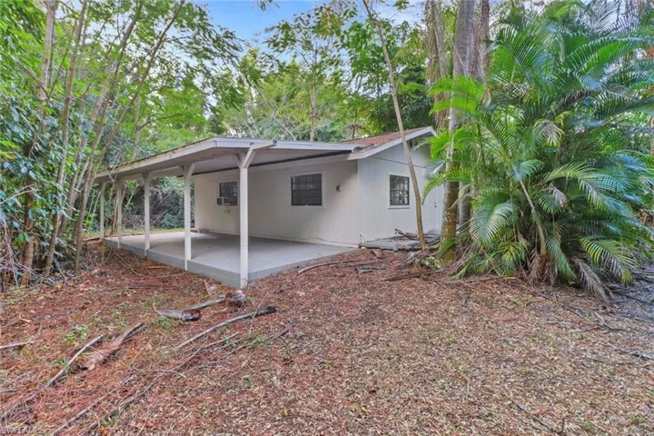 710  25th NW ST, Naples, FL 34120