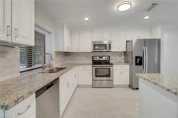 710  25th NW ST, Naples, FL 34120