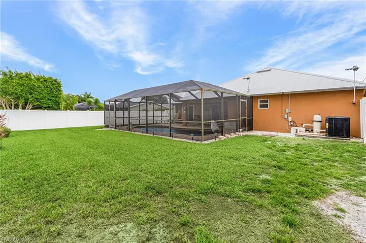 1215 27th St, Cape Coral, Florida 33904