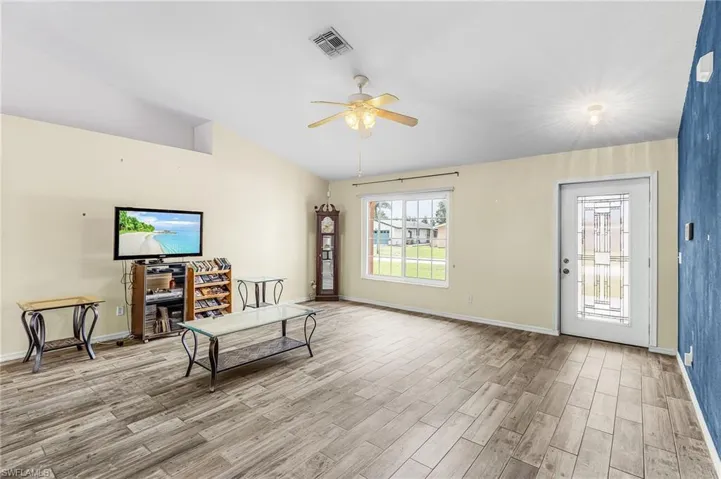 1215 27th St, Cape Coral, Florida 33904