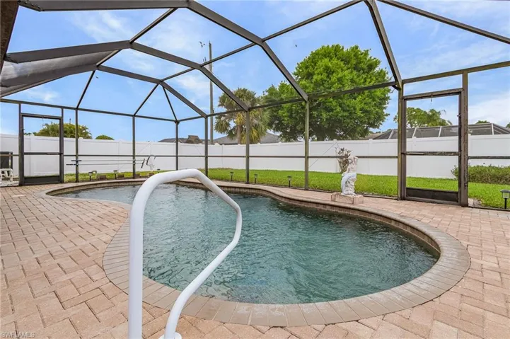 1215 27th St, Cape Coral, Florida 33904