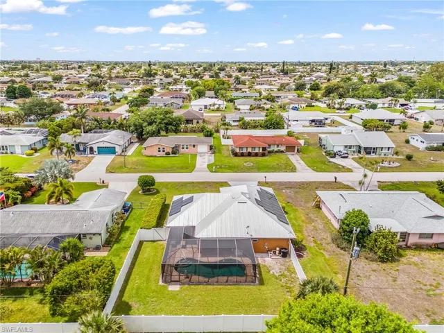 1215 27th St, Cape Coral, Florida 33904
