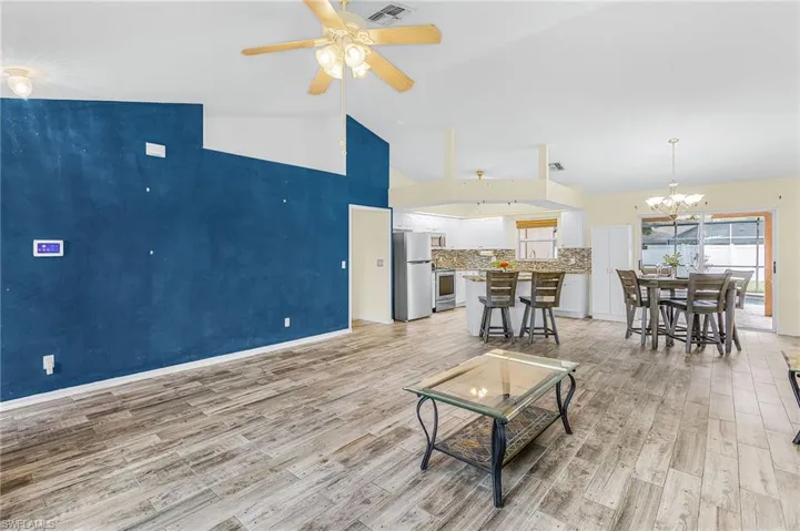 1215 27th St, Cape Coral, Florida 33904