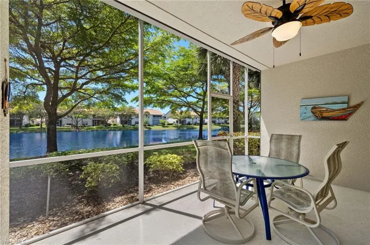 5630  Sherborn  DR, Naples, FL 34110