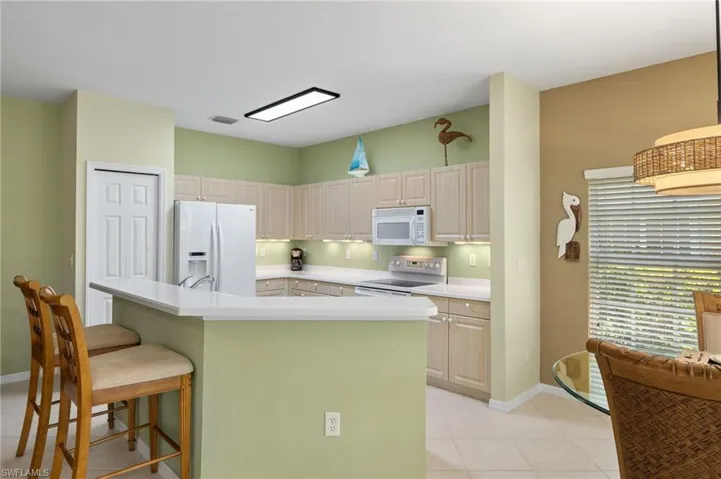 5630  Sherborn  DR, Naples, FL 34110