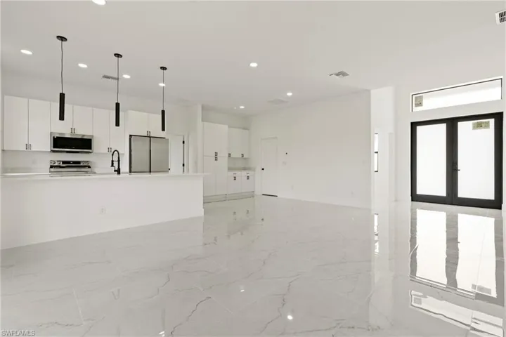 2609 45th St W, Lehigh Acres, Florida 33971