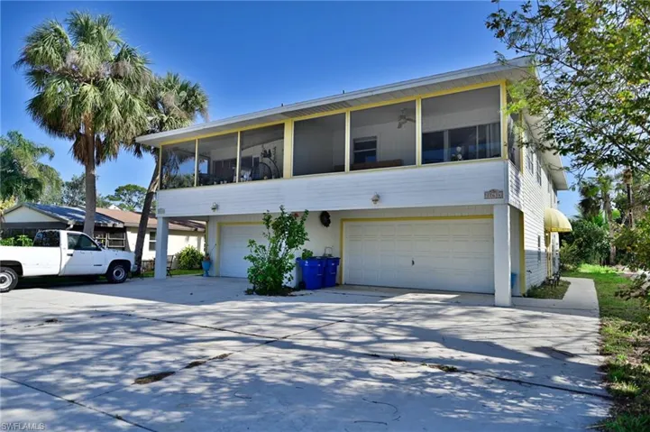 27632  Imperial Shores  BLVD, Bonita Springs, FL 34134